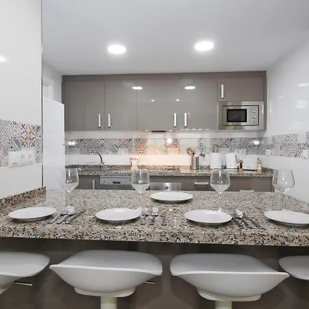Del Parque Flats - San Millan Malaga