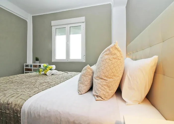 Del Parque Flats - San Millan Malaga