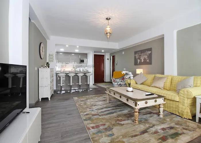 Del Parque Flats - San Millan Apartment *