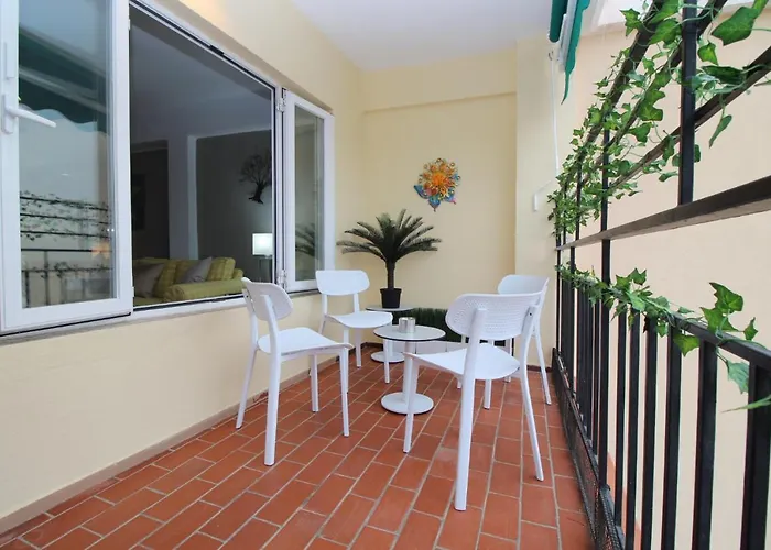 Del Parque Flats - San Millan Malaga