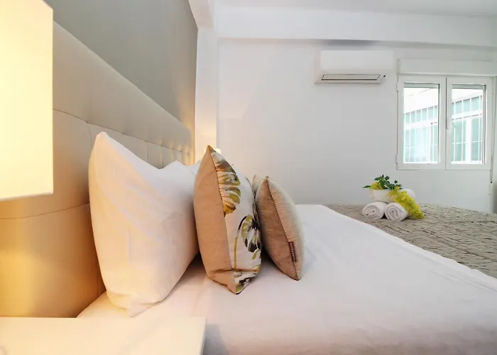 Apartment Del Parque Flats - San Millan